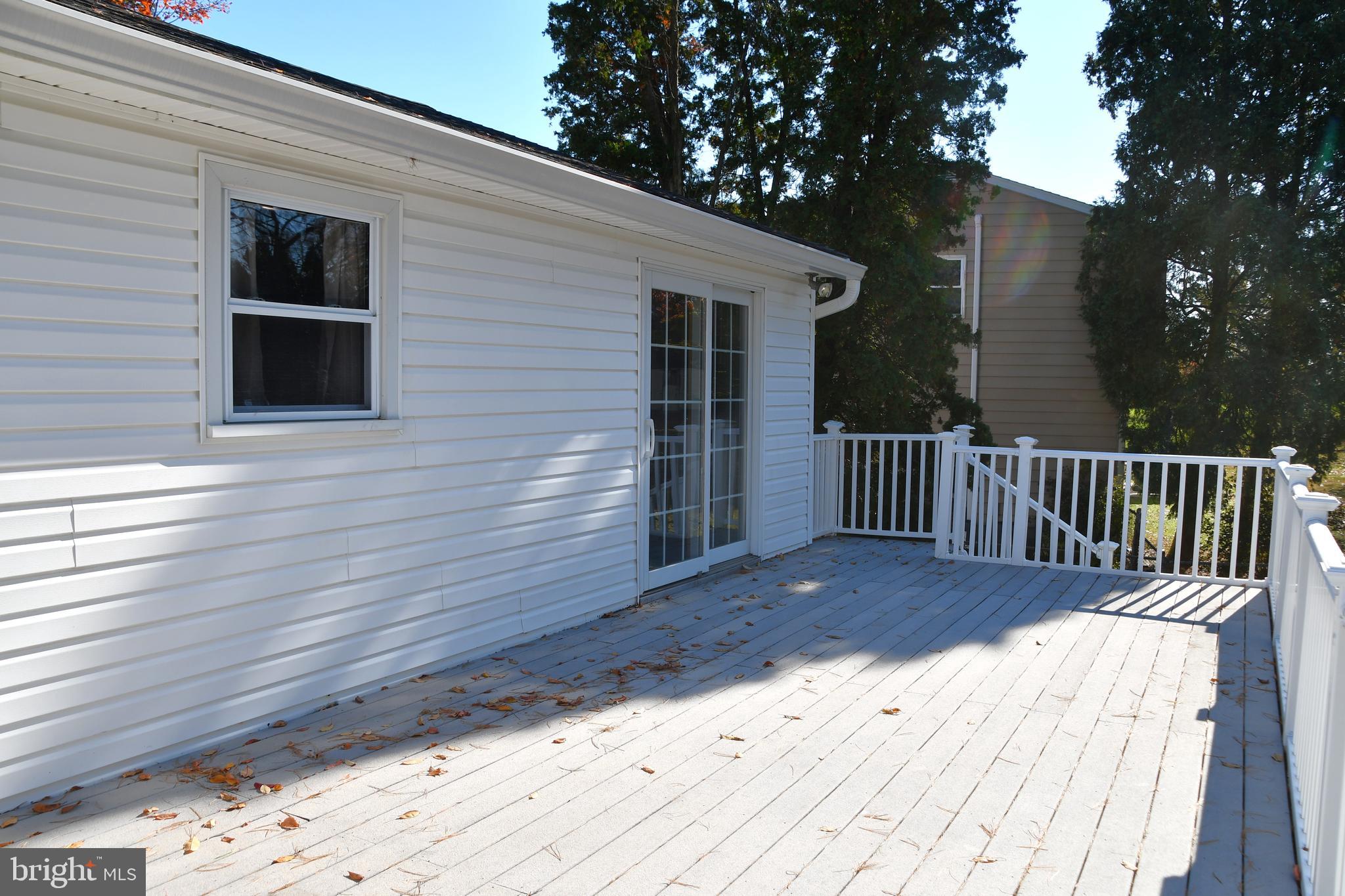 690 Bender Drive Aston, PA 19014 - Photo 43 of 45 Deck