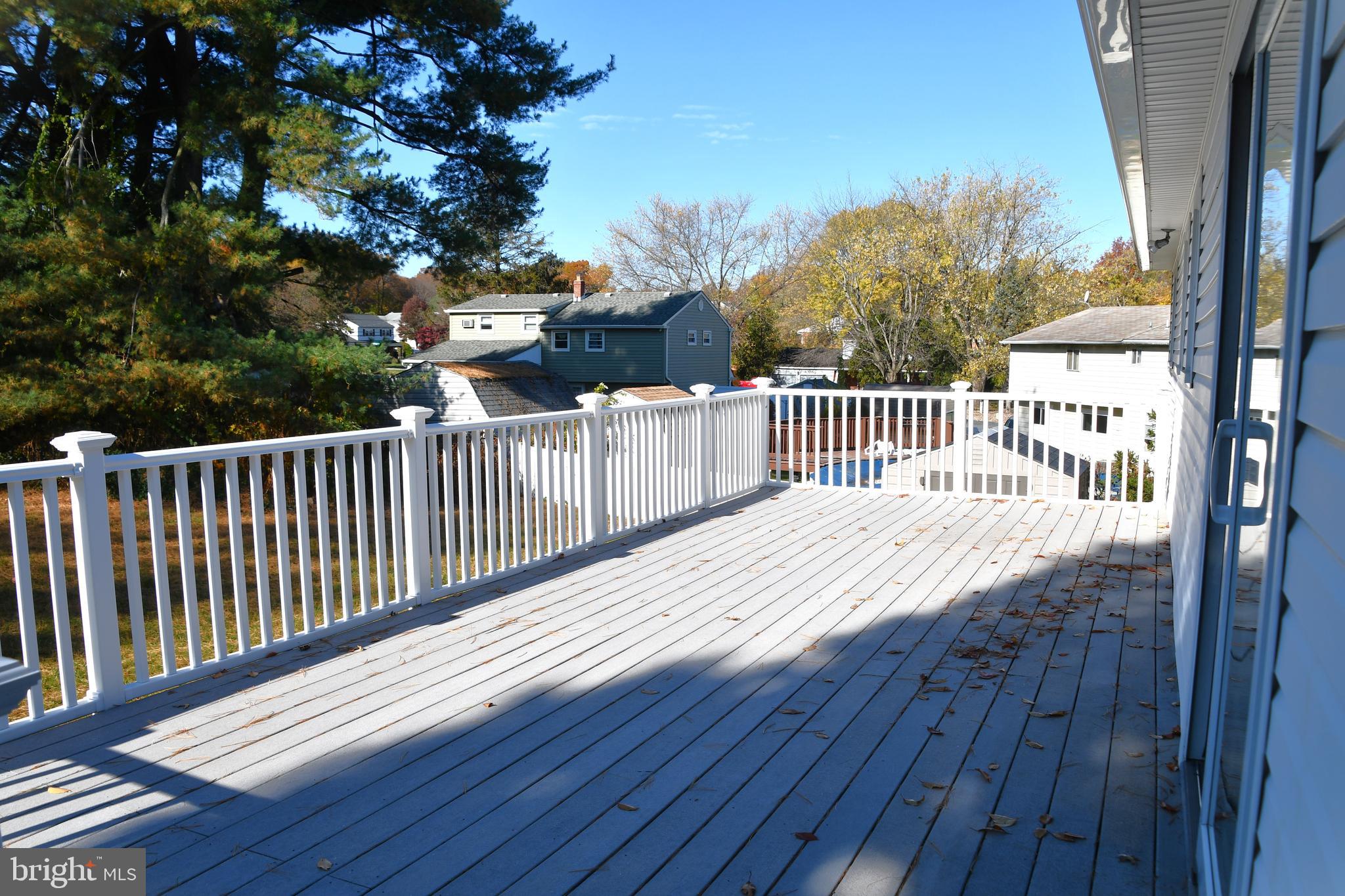 690 Bender Drive Aston, PA 19014 - Photo 44 of 45 Deck