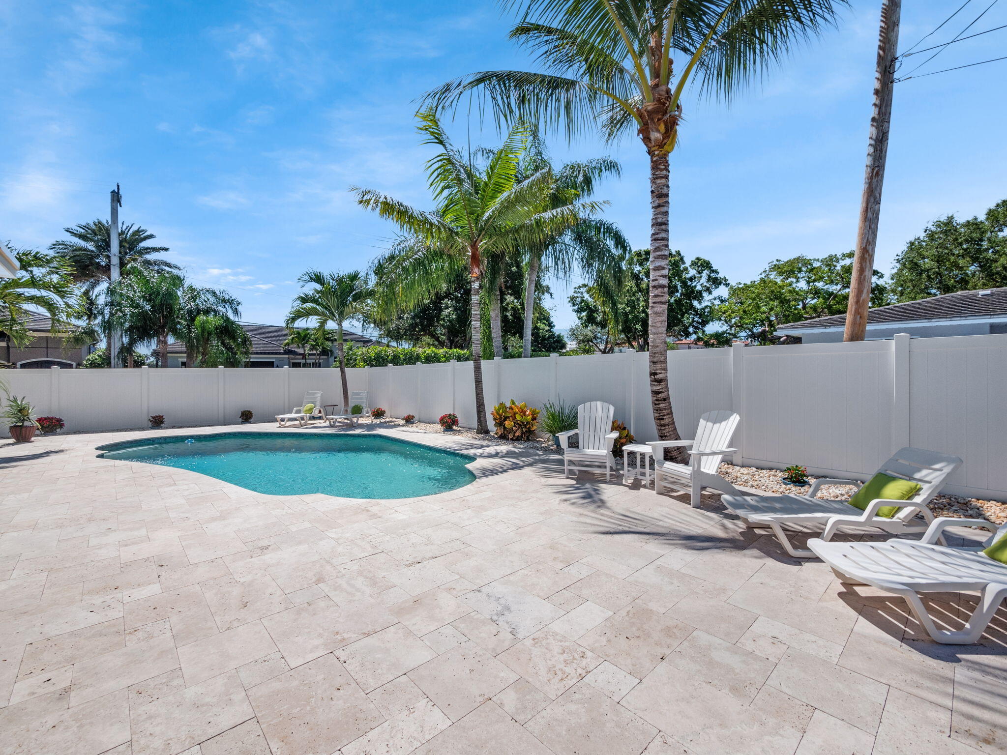 2250 Northeast 35th Street Lighthouse Point, FL 33064 - Photo 11 of 27 2250 NE 35TH Street lighthouse point Flo
