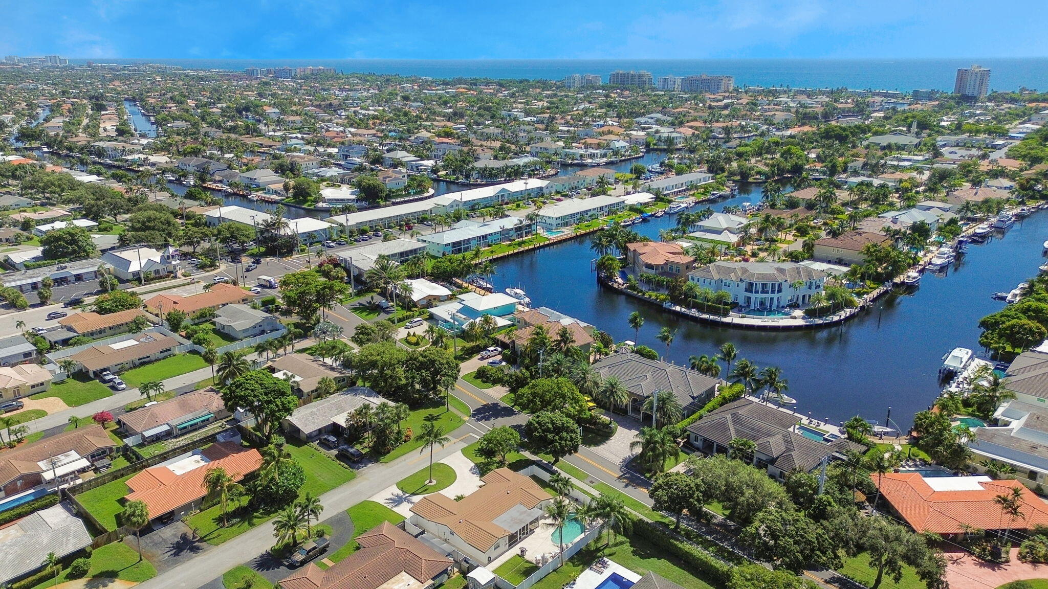 2250 Northeast 35th Street Lighthouse Point, FL 33064 - Photo 13 of 27 2250 NE 35TH Street lighthouse point Flo