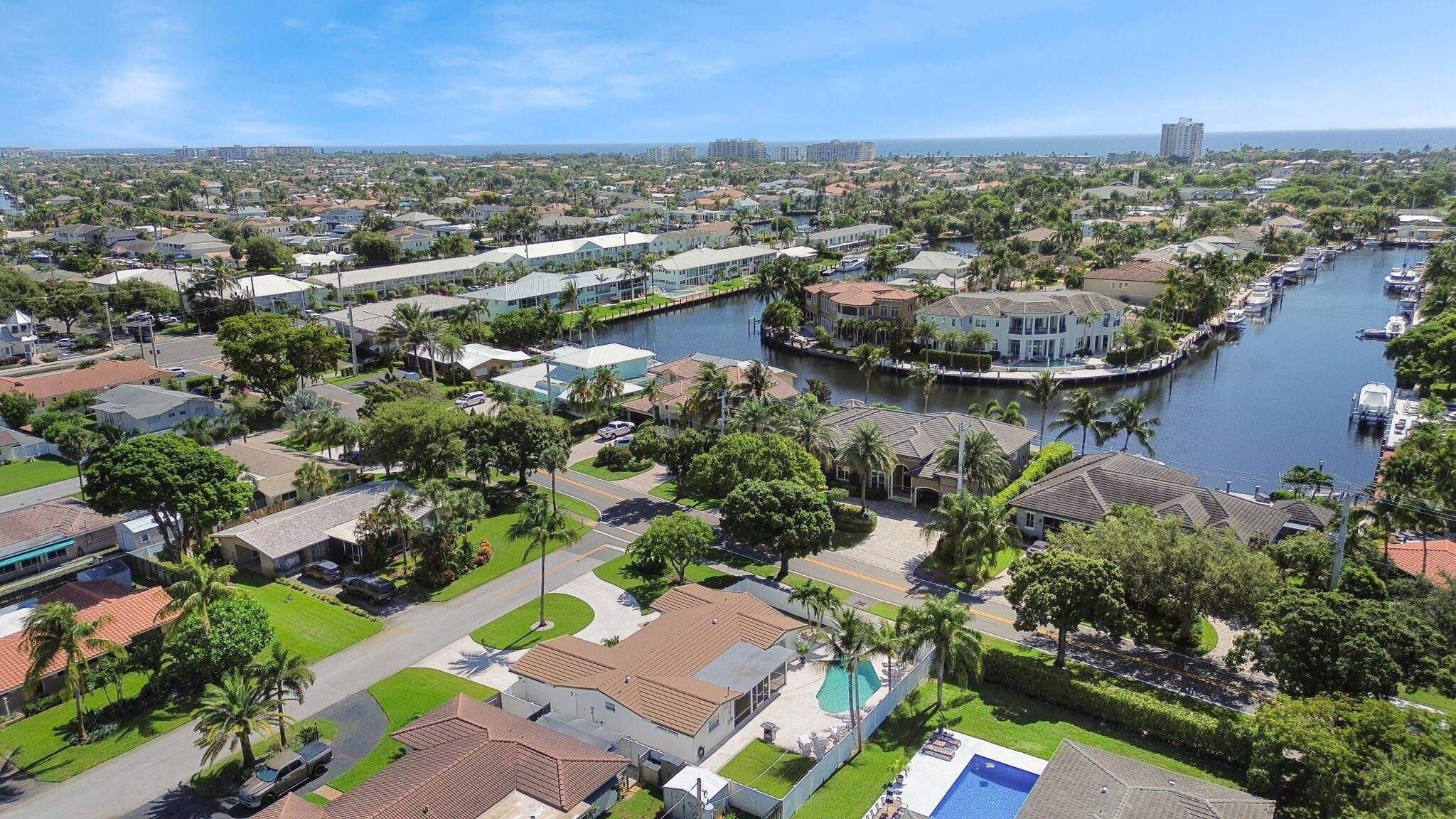 2250 Northeast 35th Street Lighthouse Point, FL 33064 - Photo 16 of 27 2250 NE 35TH Street lighthouse point Flo