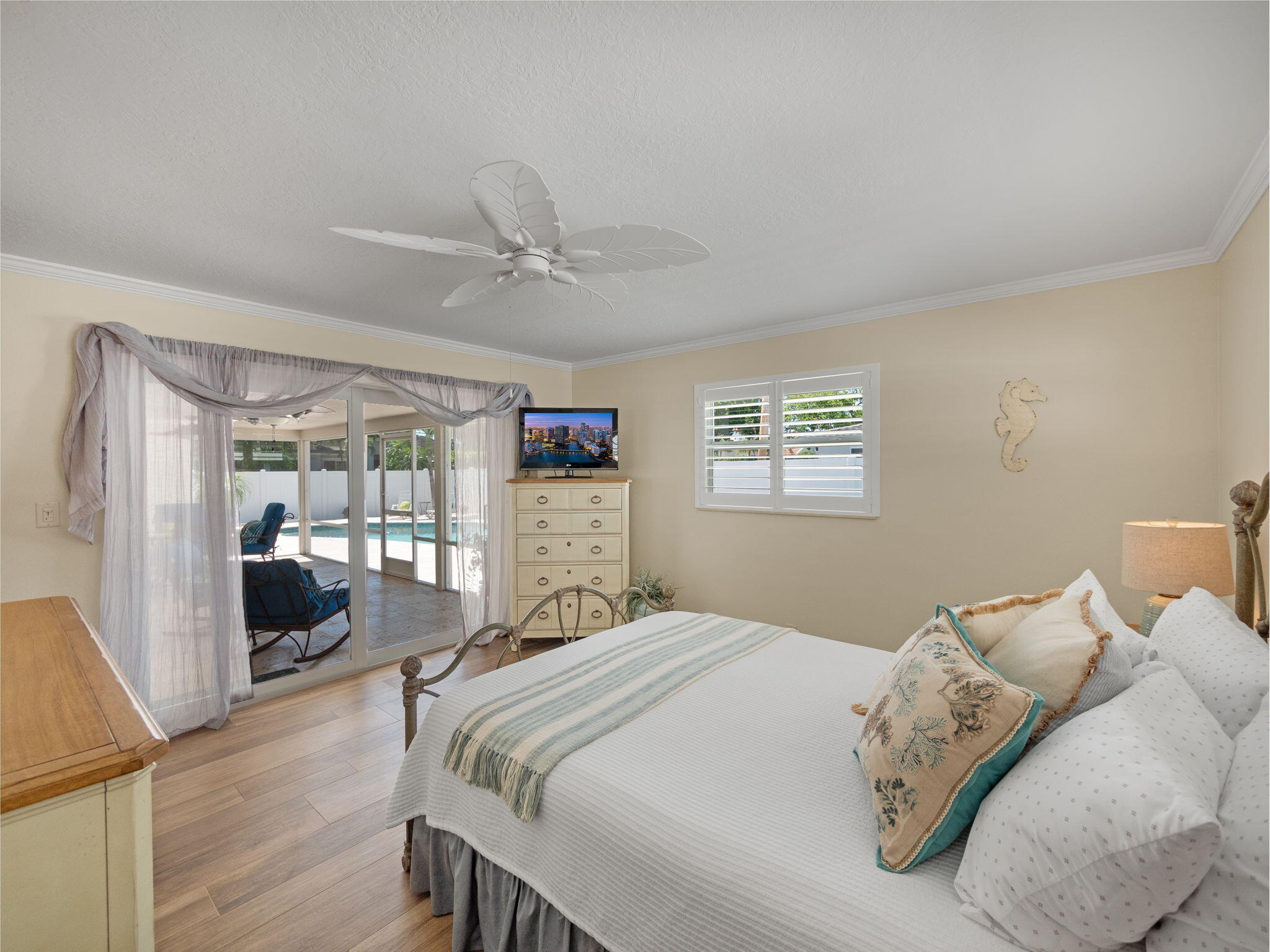 2250 Northeast 35th Street Lighthouse Point, FL 33064 - Photo 17 of 27 2250 NE 35TH Street lighthouse point Flo