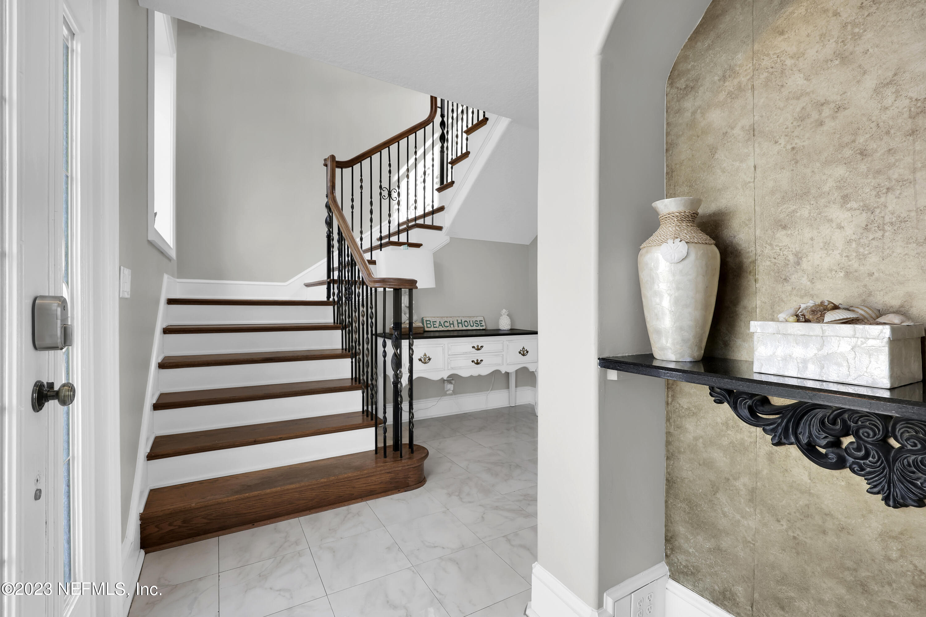 4582 Coastal Highway St. Augustine, FL 32084 - Photo 9 of 45 a view of entryway and hall