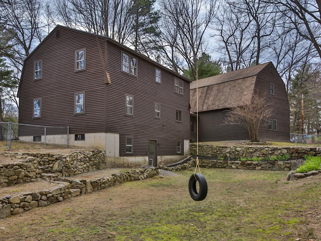 585 Mason Road Milford, NH 03055 - Photo 2 of 36