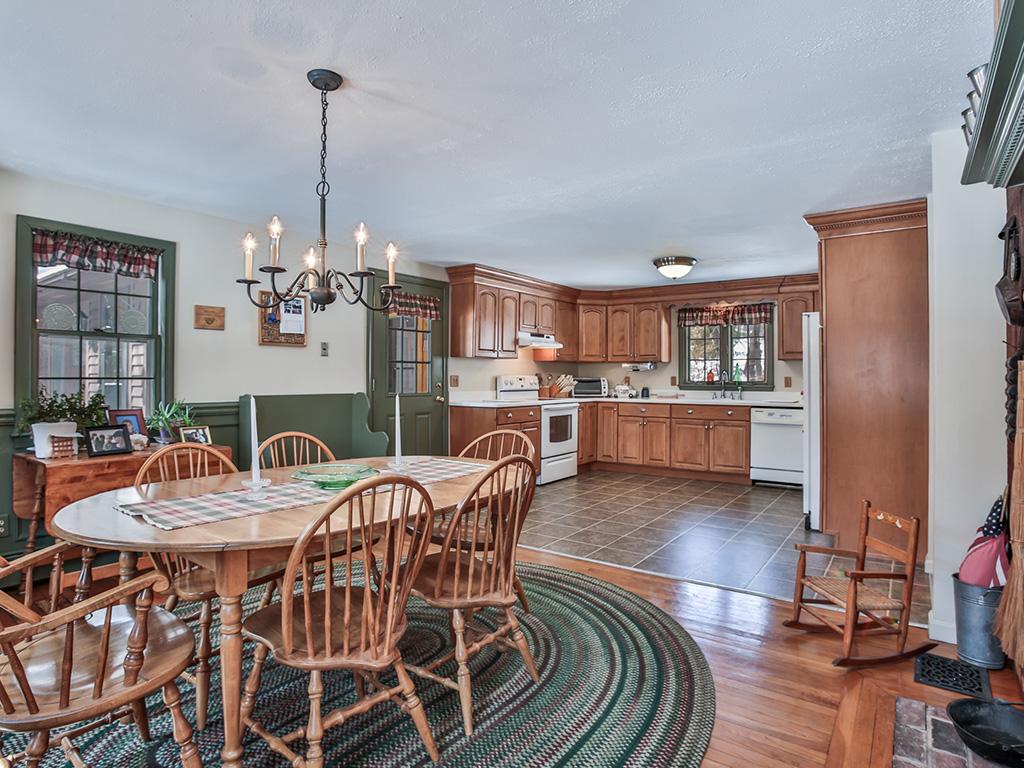 585 Mason Road Milford, NH 03055 - Photo 7 of 36