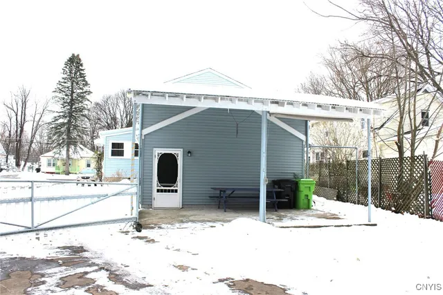 $229,900 | 207 Wright Avenue, Salina, NY 13211