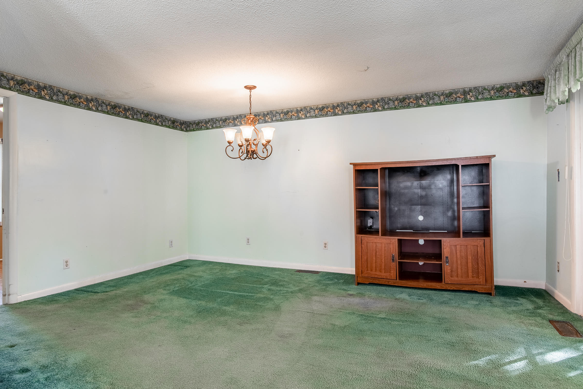 7519 Middle Valley Road Hixson, TN 37343 - Photo 9 of 29 Dining Room