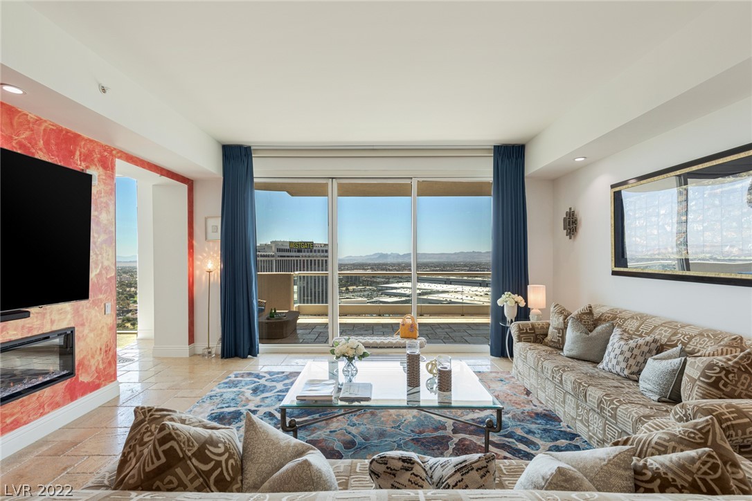 2777 Paradise Road, Unit 2904 Las Vegas, NV 89109 - Photo 1 of 50