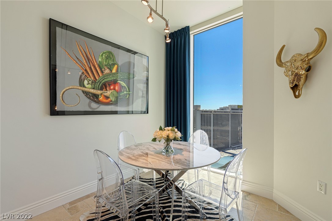 2777 Paradise Road, Unit 2904 Las Vegas, NV 89109 - Photo 15 of 50