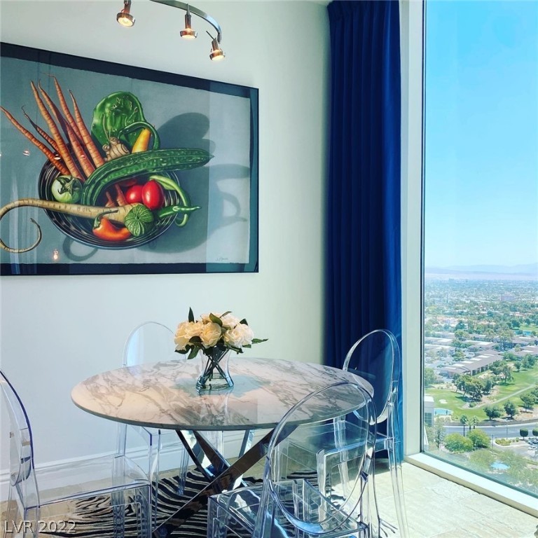 2777 Paradise Road, Unit 2904 Las Vegas, NV 89109 - Photo 16 of 50