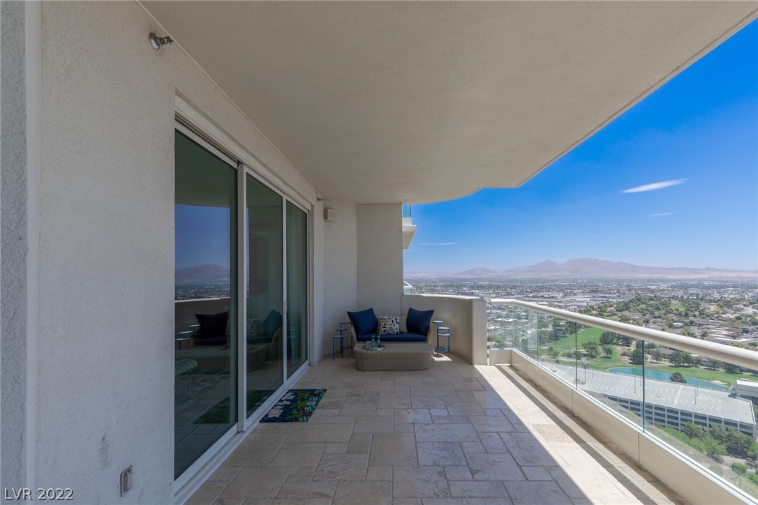 2777 Paradise Road, Unit 2904 Las Vegas, NV 89109 - Photo 26 of 50