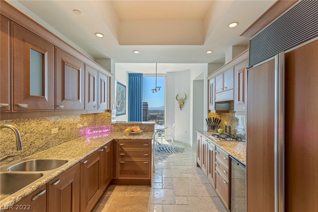 2777 Paradise Road, Unit 2904 Las Vegas, NV 89109 - Photo 9 of 50