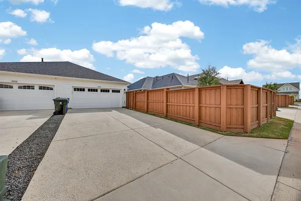 $3,900 | 3944 Grayson Lane, Frisco, TX 75033