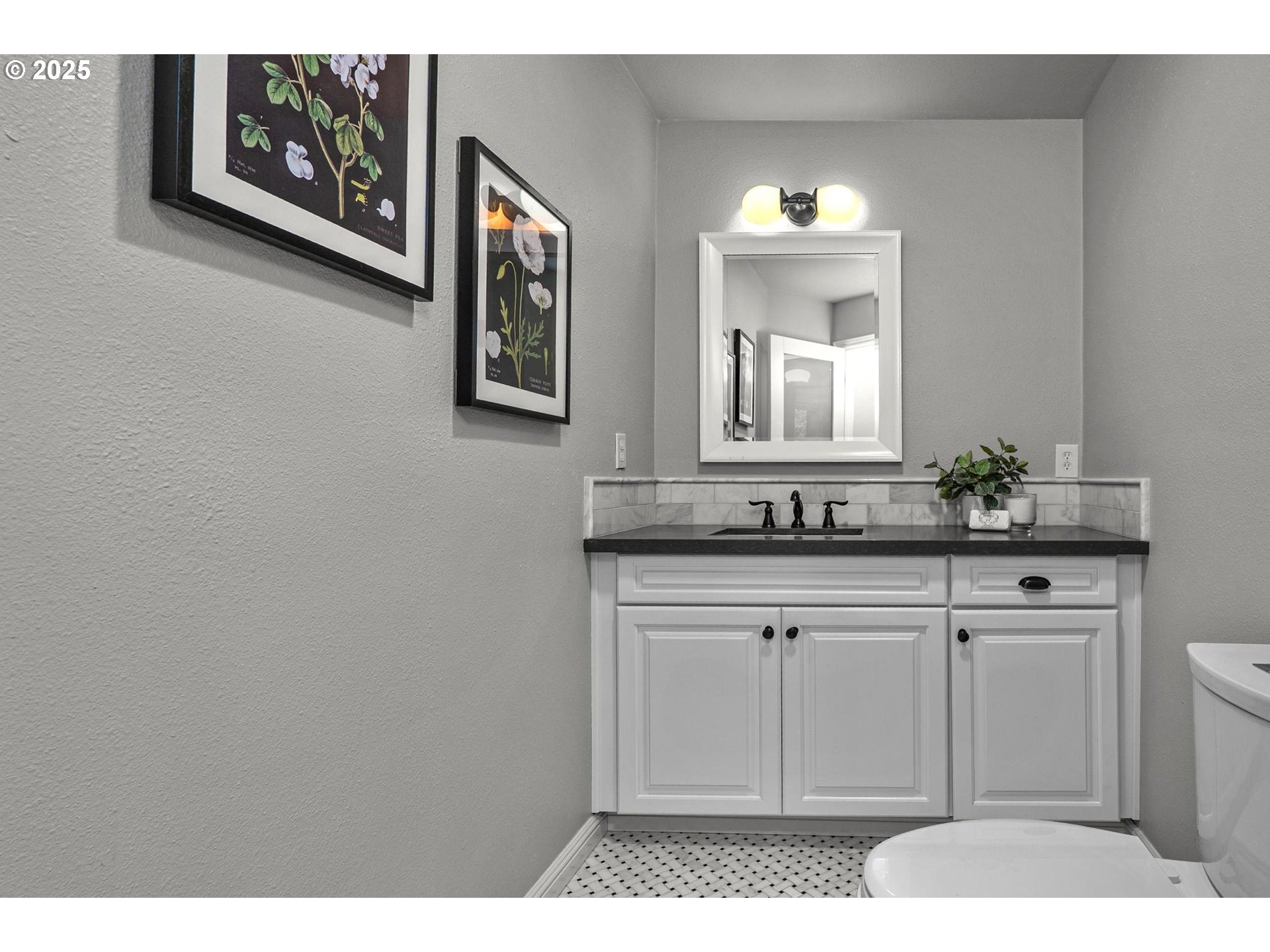 13441 Southwest Mountain Ridge Court Portland, OR 97224 - Photo 31 of 48 Gallery Image 31