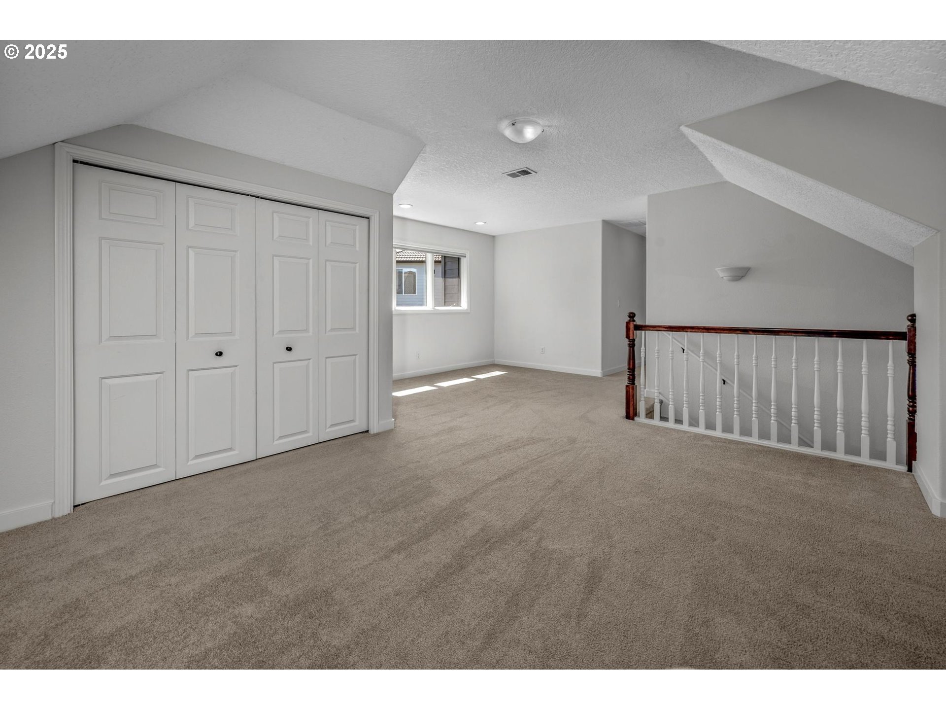 13441 Southwest Mountain Ridge Court Portland, OR 97224 - Photo 37 of 48 Bonus Room