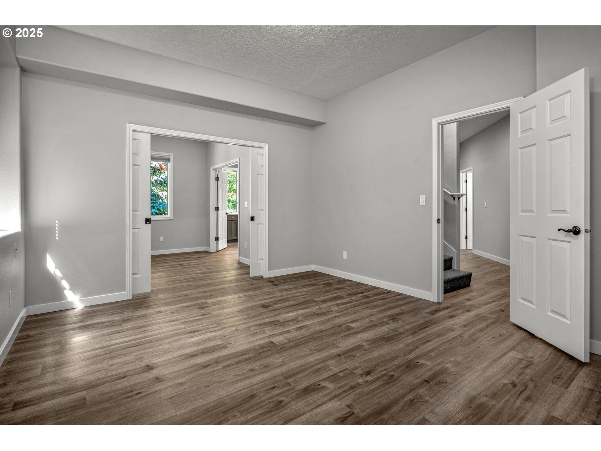 13441 Southwest Mountain Ridge Court Portland, OR 97224 - Photo 42 of 48 Gallery Image 42