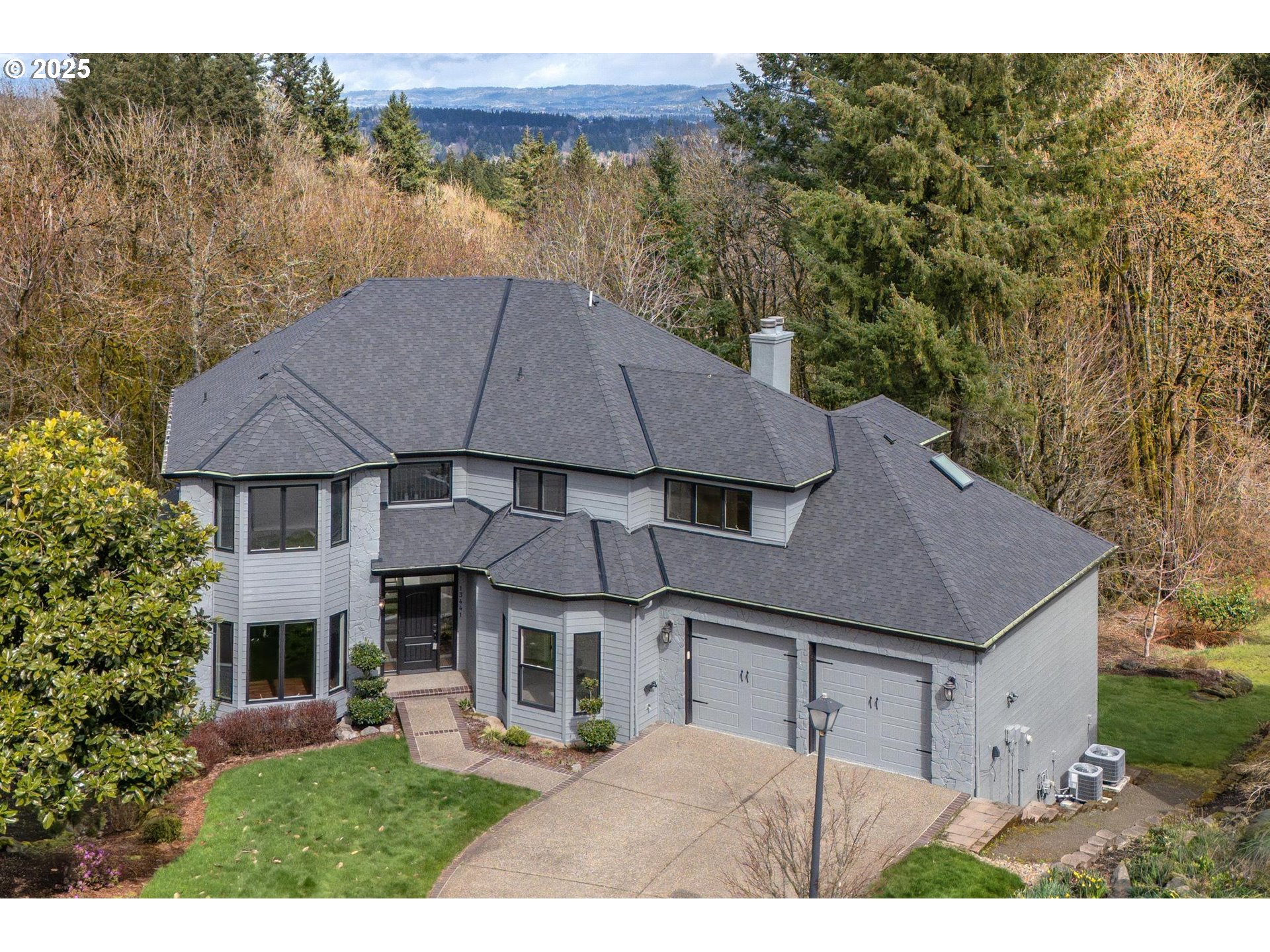 13441 Southwest Mountain Ridge Court Portland, OR 97224 - Photo 46 of 48 Gallery Image 46
