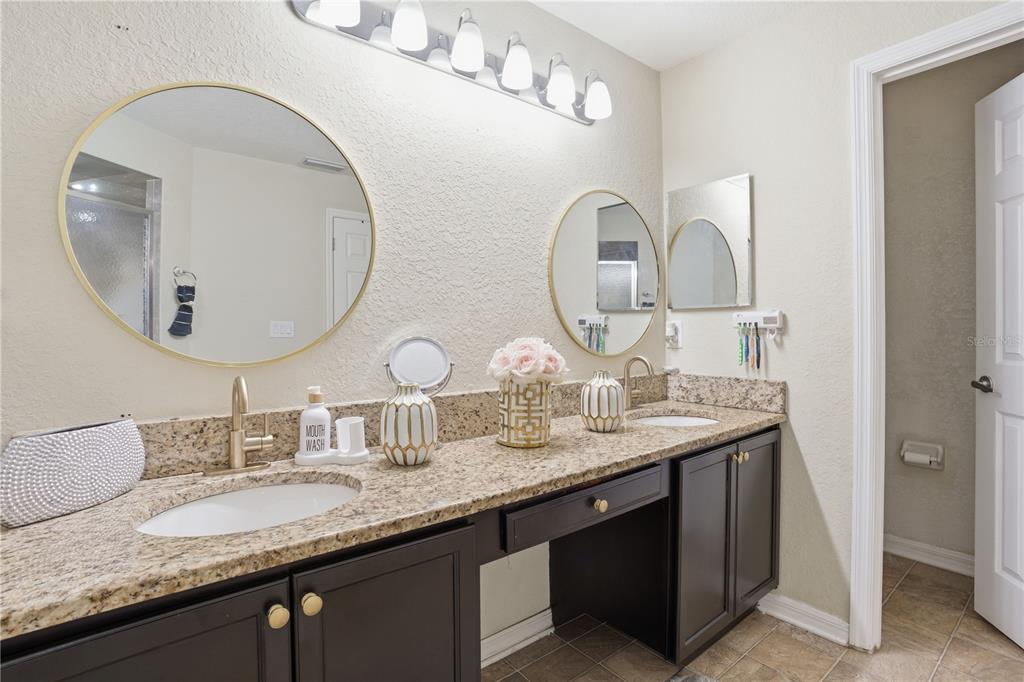 4937 Southwest 98th Place Ocala, FL 34476 - Photo 13 of 28