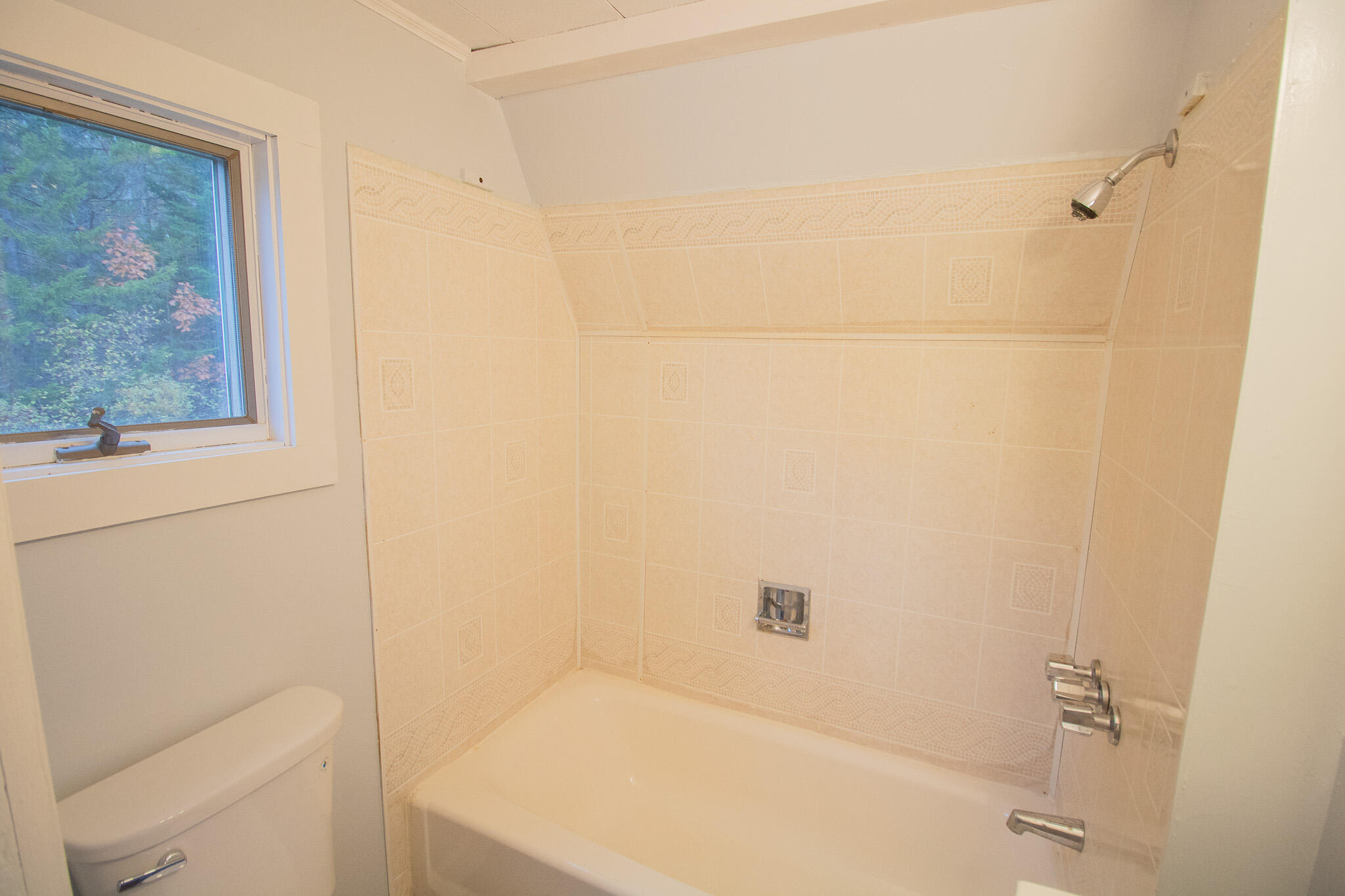 10 Jones Way Sullivan, ME 04664 - Photo 46 of 63 Bathroom in APT