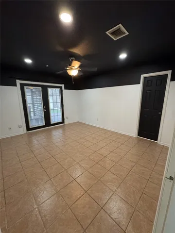 $2,000 | 4823 Heritage Plains Drive, Friendswood, TX 77546