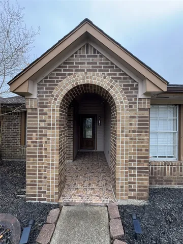 $2,000 | 4823 Heritage Plains Drive, Friendswood, TX 77546