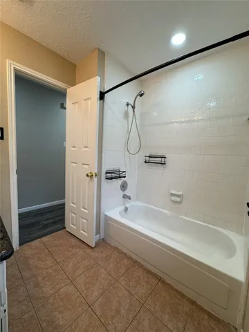 $2,000 | 4823 Heritage Plains Drive, Friendswood, TX 77546