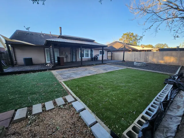 $2,000 | 4823 Heritage Plains Drive, Friendswood, TX 77546