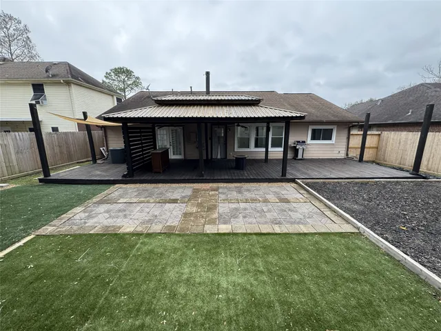 $2,000 | 4823 Heritage Plains Drive, Friendswood, TX 77546