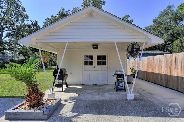 $409,900 | 1907 East 64th Street, Savannah, GA 31404