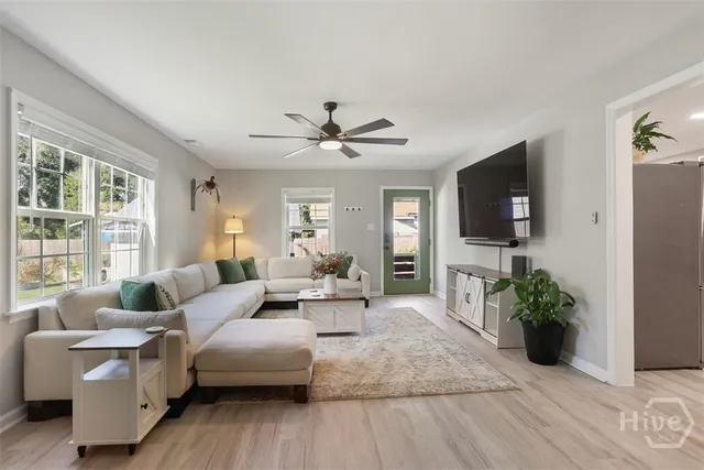 $409,900 | 1907 East 64th Street, Savannah, GA 31404