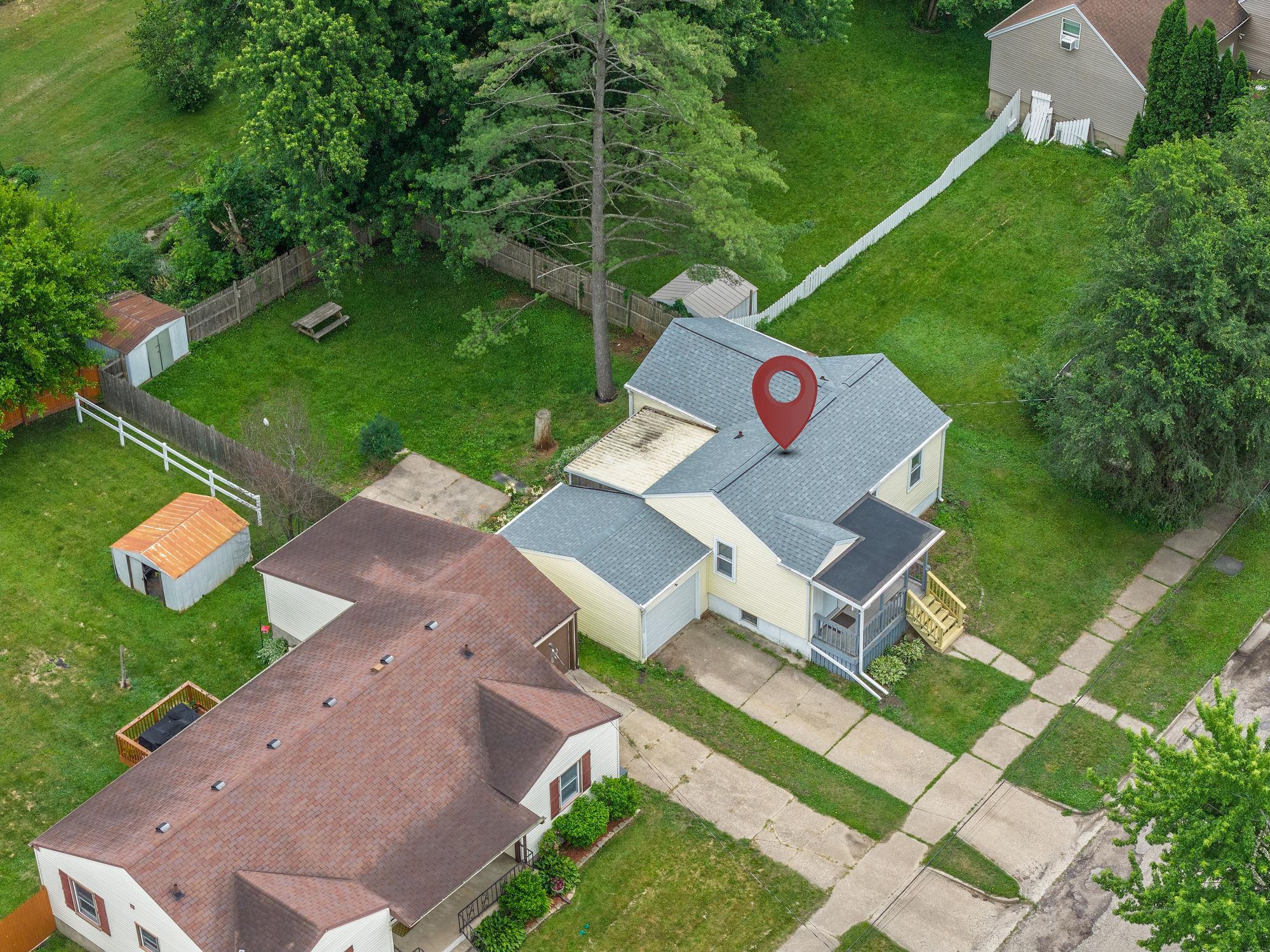 226 North Oak Street Reedsburg, WI 53959 - Photo 3 of 41