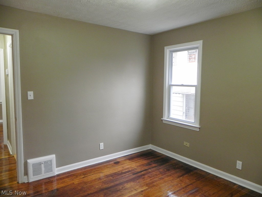 4428 Roadoan Road Brooklyn, OH 44144 - Photo 9 of 20