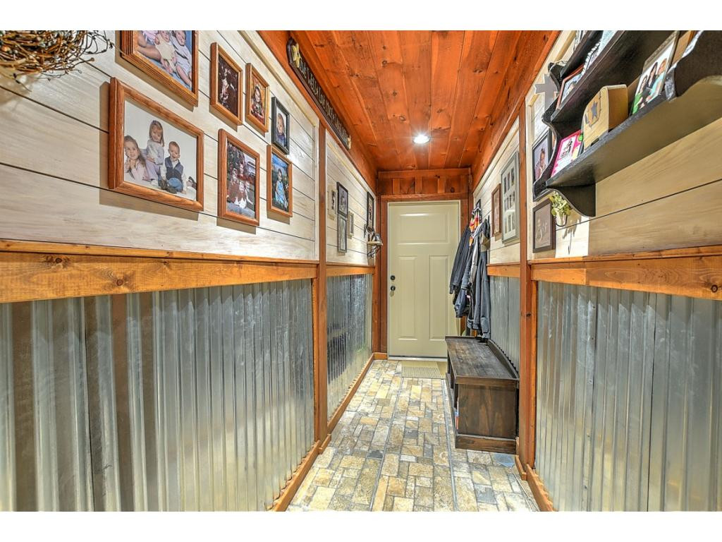 463 Doc Hawkins Road Greeneville, TN 37745 - Photo 11 of 36 Photo 11