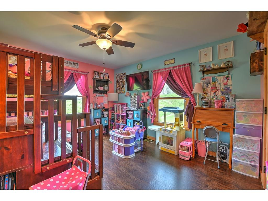463 Doc Hawkins Road Greeneville, TN 37745 - Photo 15 of 36 Photo 15