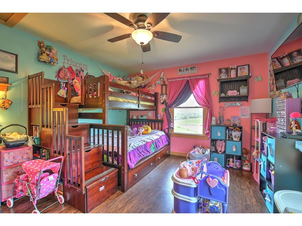 463 Doc Hawkins Road Greeneville, TN 37745 - Photo 16 of 36 Photo 16