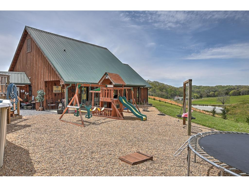 463 Doc Hawkins Road Greeneville, TN 37745 - Photo 28 of 36 Photo 28