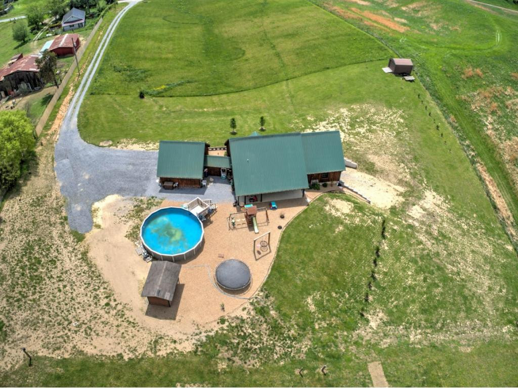 463 Doc Hawkins Road Greeneville, TN 37745 - Photo 36 of 36 Photo 36