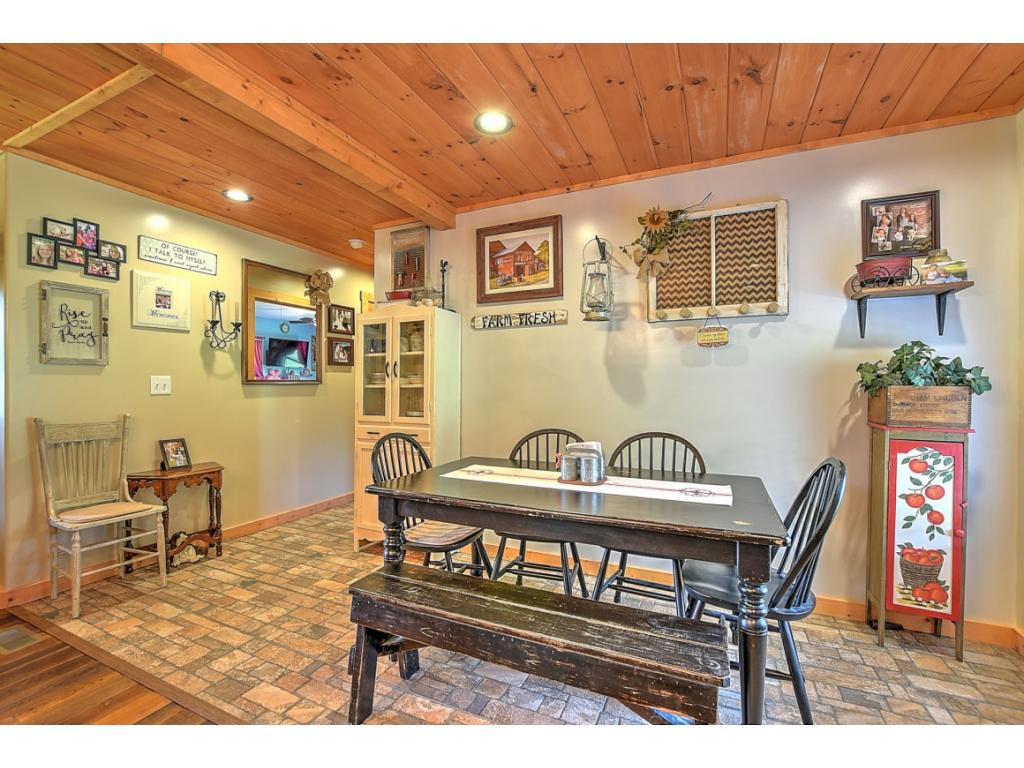 463 Doc Hawkins Road Greeneville, TN 37745 - Photo 7 of 36 Photo 7