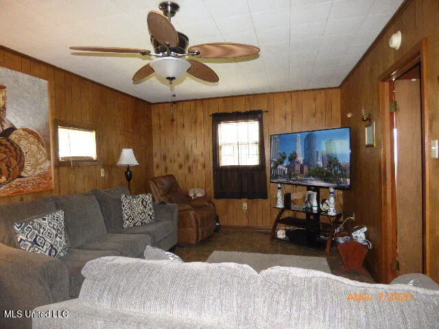 $105,000 | 802 Morgan Avenue, Natchez, MS 39120