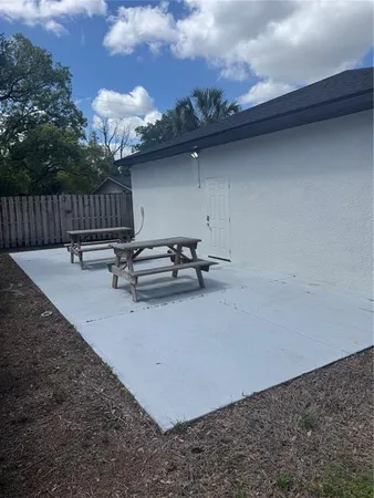 $3,400 | 8205 North 12th Street, Tampa, FL 33604