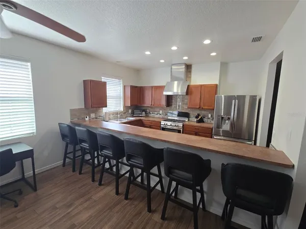 $3,400 | 8205 North 12th Street, Tampa, FL 33604