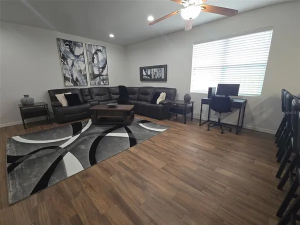 $3,400 | 8205 North 12th Street, Tampa, FL 33604