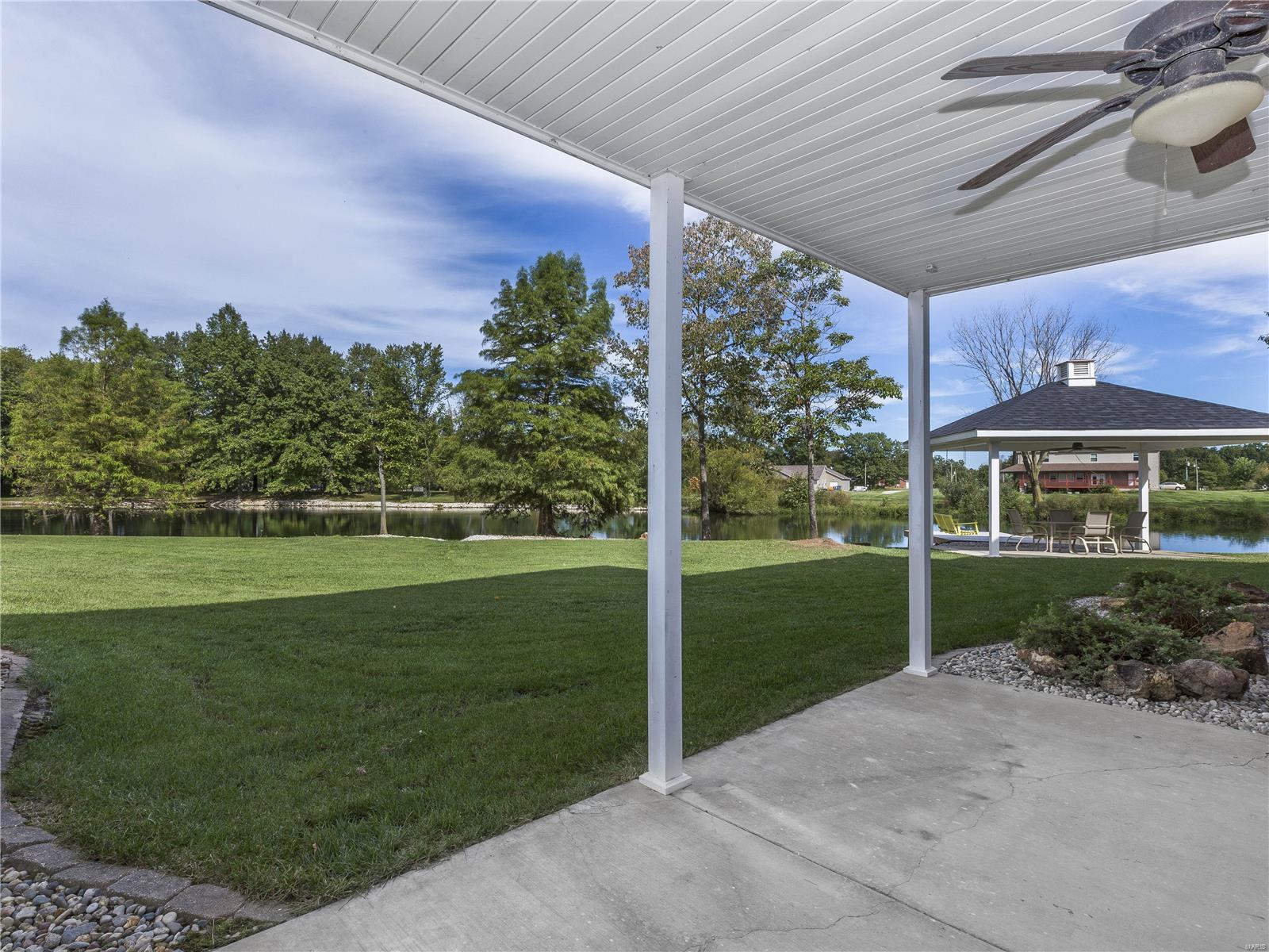 8627 Maple Grove Road Edwardsville, IL 62025 - Photo 8 of 75