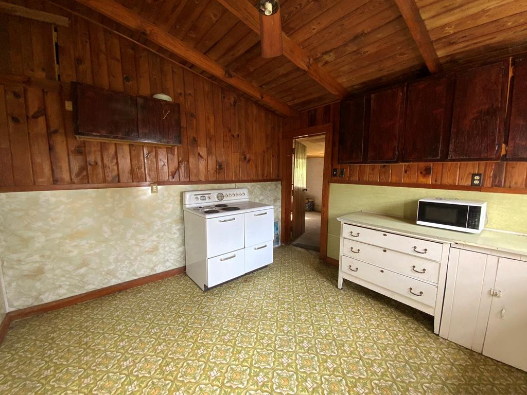 61 Fairview Road Andrews, NC 28901 - Photo 13 of 54 Gallery Image 13