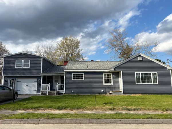 $299,900 | 8 St John Street, Winslow, ME 04901