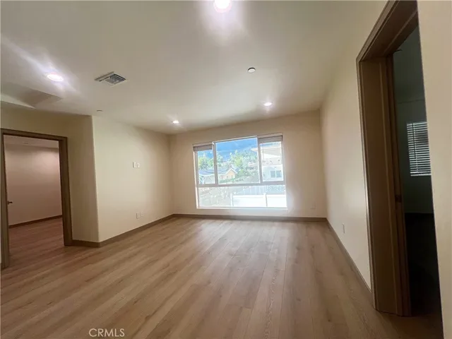 $4,000 | 1514 East Woodbury Road, Unit 1/2, Pasadena, CA 91104