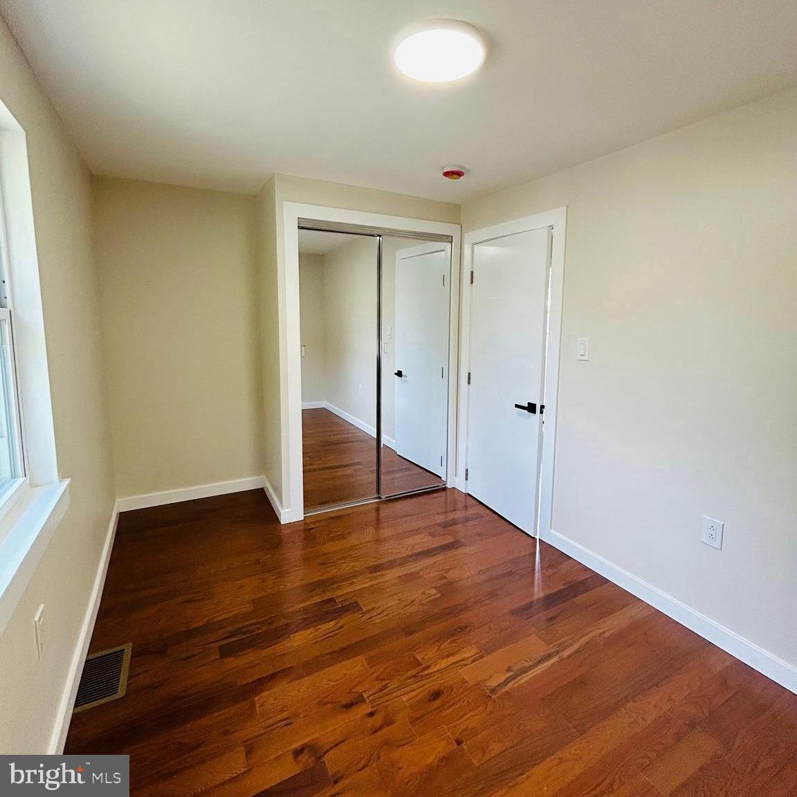 352 Roosevelt Avenue Lindenwold, NJ 08021 - Photo 20 of 33 Bedroom 2