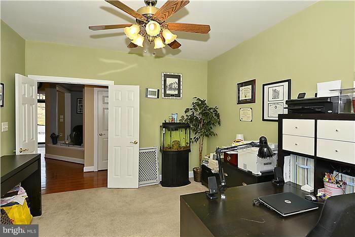 18643 Kerill Road Triangle, VA 22172 - Photo 11 of 30 Interior (General)
