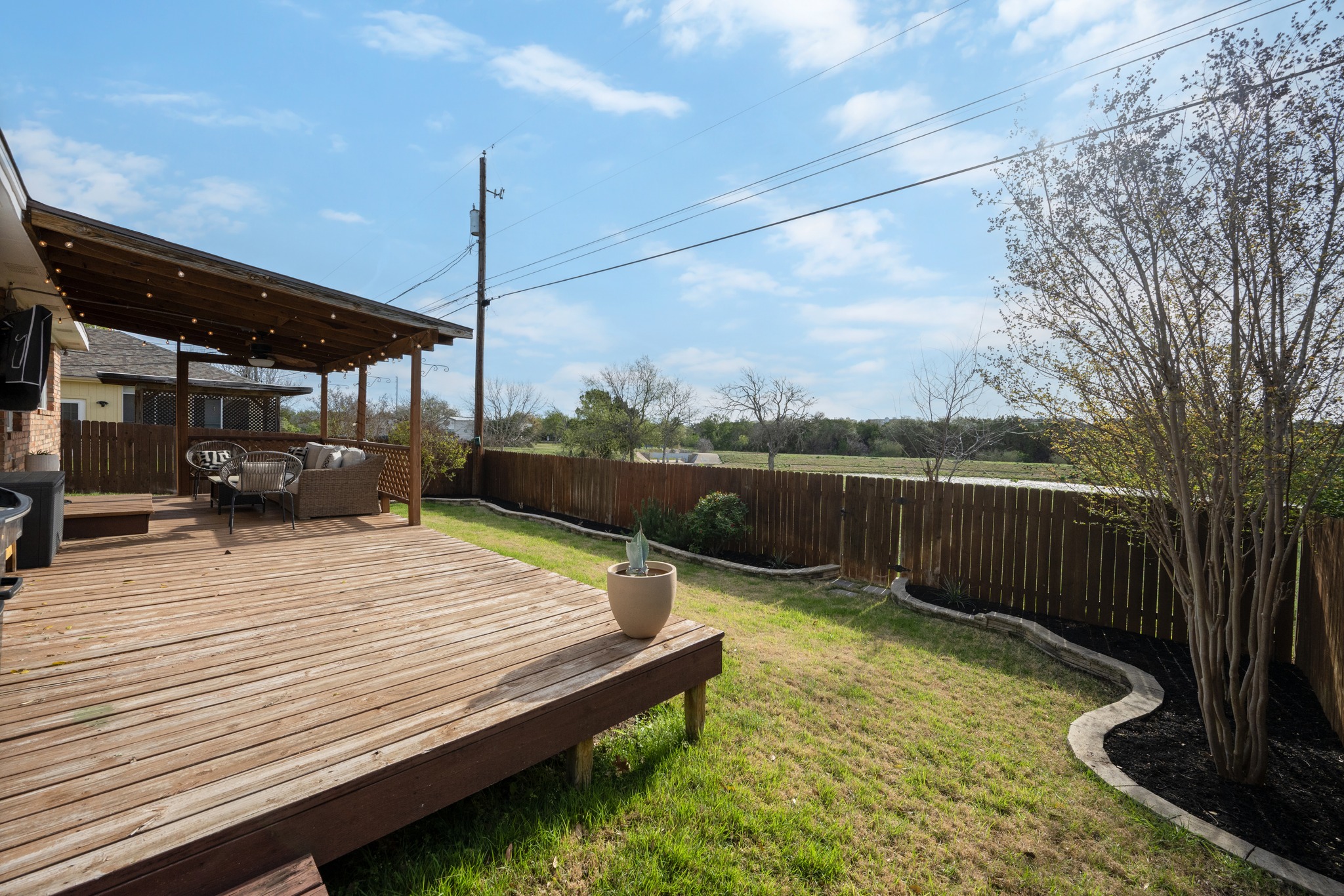 7601 Ponoma Trail Austin, TX 78749 - Photo 33 of 38 a view of a swimming pool with a patio
