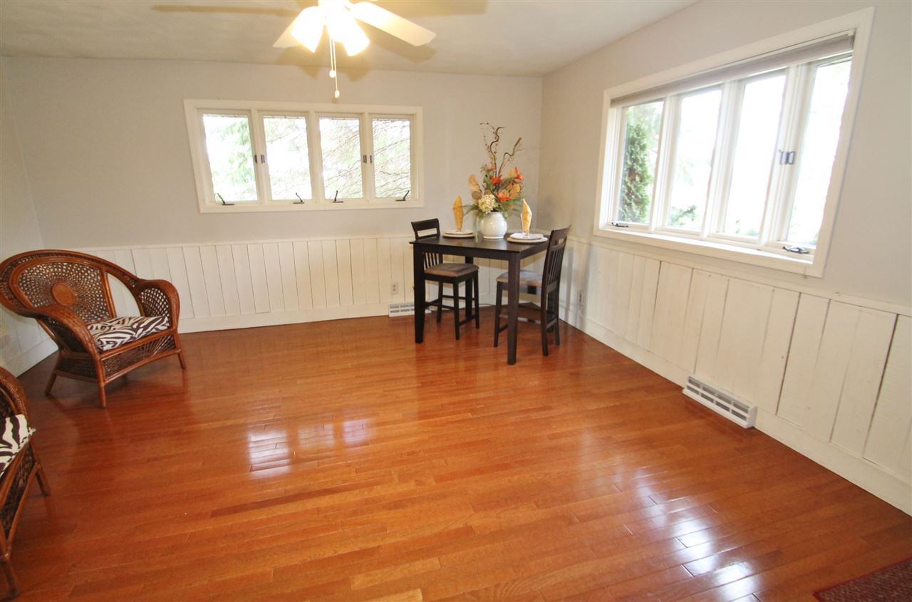 7579 McCurry Road Roscoe, IL 61073 - Photo 3 of 25 Gallery Image 3